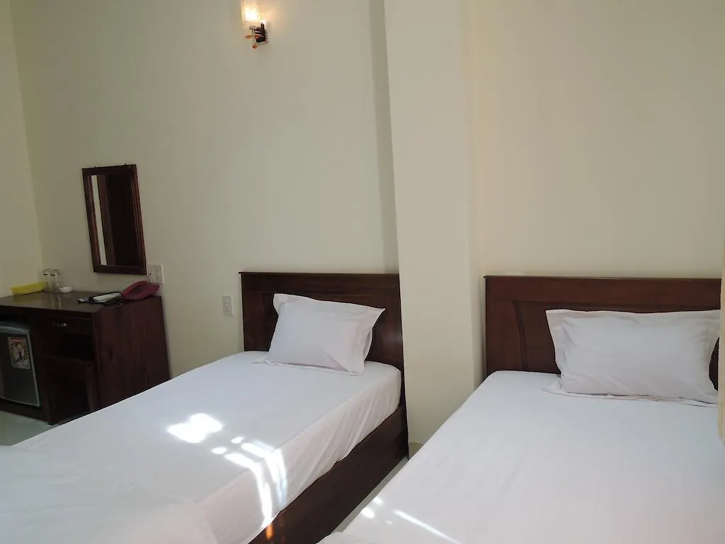 Long Chau Hotel Nha Trang